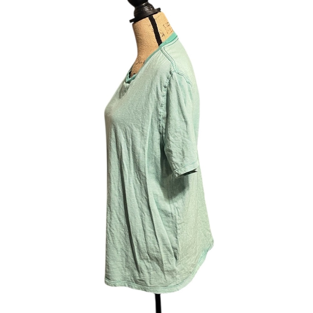 Old Navy Mint Green & White Striped Tee - Picture 5 of 7